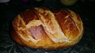 Gyors kovászos kenyér Boros Valéria szerint.